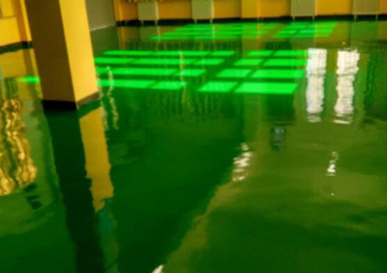 甘肅現代職業(yè)學(xué)院實(shí)驗室環(huán)氧地坪施工